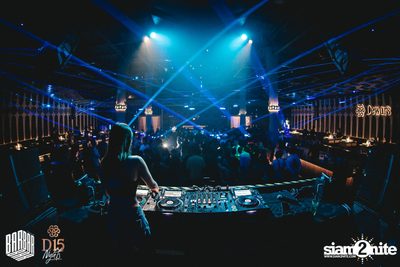 Friday Night at BARBARBAR — photo 14