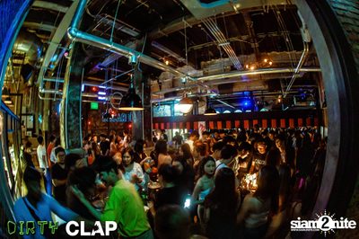Dirty Bar presents Y2K Party — photo 40