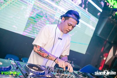 Japan Nights with DJ Luv ที่ Insanity Nightclub — photo 7