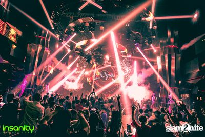Japan Nights with DJ Luv ที่ Insanity Nightclub — photo 42