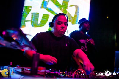 Shortkut (USA) ที่ The Club at Koi — photo 92