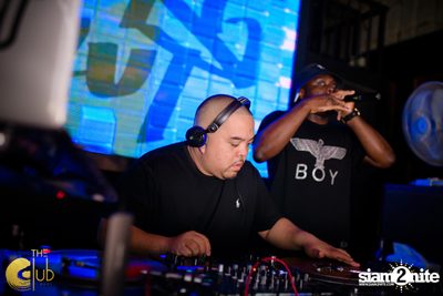 Shortkut (USA) ที่ The Club at Koi — photo 96