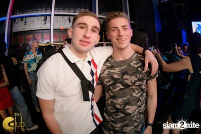 Shortkut (USA) ที่ The Club at Koi — photo 99