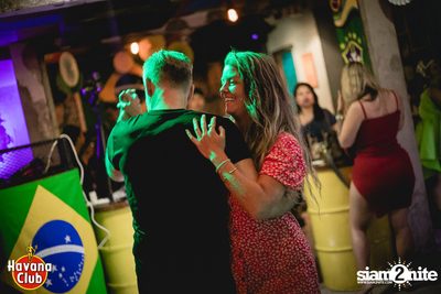 Revo de Janeiro - Brazilian Carnival at Revolucion Cocktail — photo 36