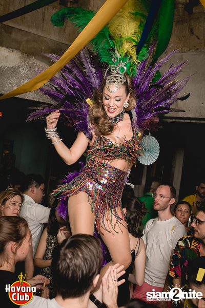 Revo de Janeiro - Brazilian Carnival at Revolucion Cocktail — photo 80