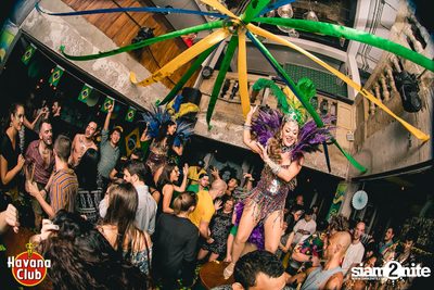 Revo de Janeiro - Brazilian Carnival at Revolucion Cocktail — photo 85