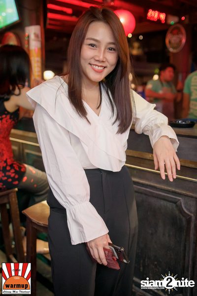 คอนเสิร์ต ธีร์ ไชยเดช ที่ Warmup Cafe เชียงใหม่ — photo 5