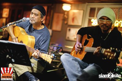 คอนเสิร์ต ธีร์ ไชยเดช ที่ Warmup Cafe เชียงใหม่ — photo 25