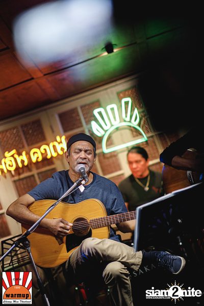 คอนเสิร์ต ธีร์ ไชยเดช ที่ Warmup Cafe เชียงใหม่ — photo 41