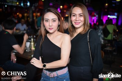 J Jetrin at The View Bar & Restaurant — photo 6