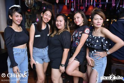 J Jetrin at The View Bar & Restaurant — photo 40