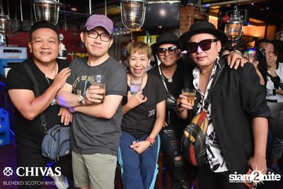 J Jetrin at The View Bar & Restaurant — photo 45