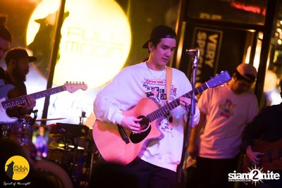 MEYOU at Fullmoon Terrace & Bar — photo 92