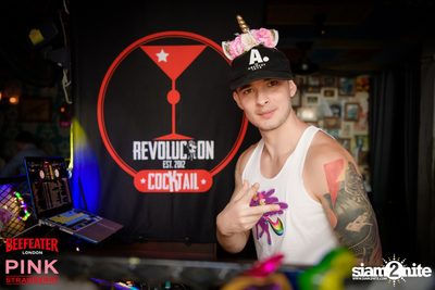 Unicorn Party - Ladies Night | Revolucion Cocktail — photo 44