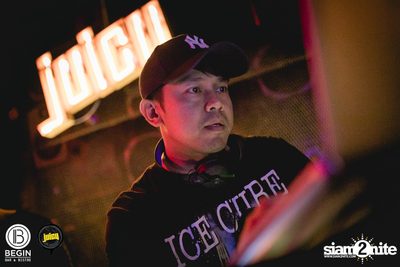 Begin Bar & Bistro: Hip Hop Party กับ Youngohm x FIIXD x DJ Nat — photo 137