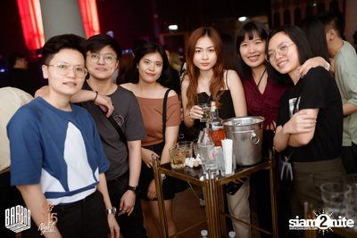 Friday Night at BARBARBAR — photo 12