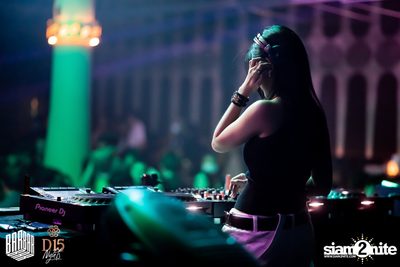Friday Night at BARBARBAR — photo 42