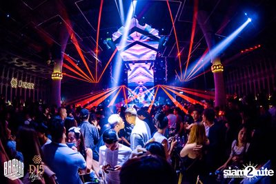 Friday Night at BARBARBAR — photo 100