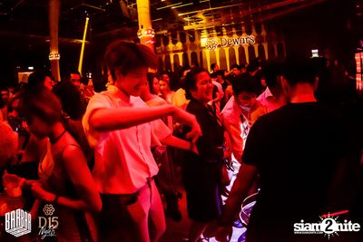 Friday Night at BARBARBAR — photo 111
