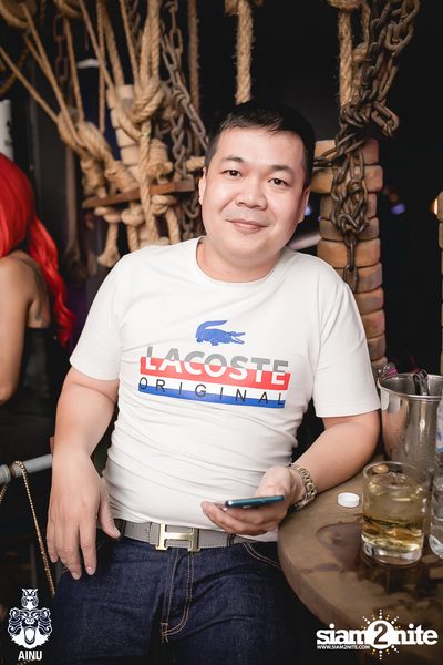 Saturday Night at Ainu Bar — photo 21