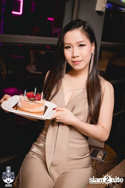 Saturday Night at Ainu Bar — photo 25