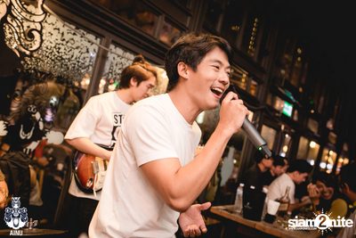 Saturday Night at Ainu Bar — photo 30