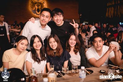 Saturday Night at Ainu Bar — photo 32