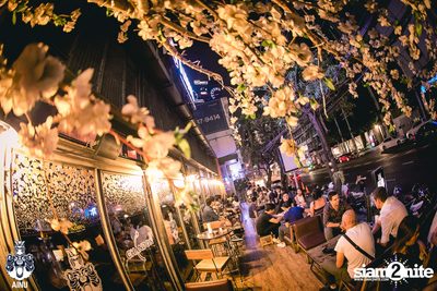 Saturday Night at Ainu Bar — photo 57