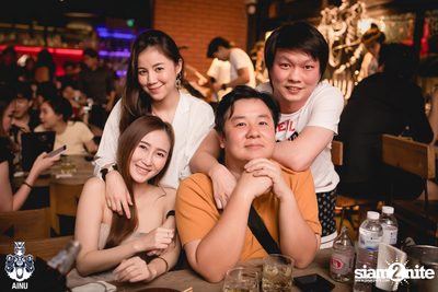 Saturday Night at Ainu Bar — photo 62