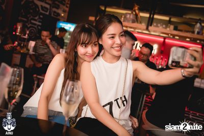 Saturday Night at Ainu Bar — photo 71