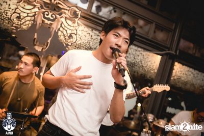 Saturday Night at Ainu Bar — photo 74