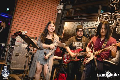 Saturday Night at Ainu Bar — photo 84