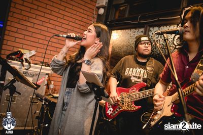 Saturday Night at Ainu Bar — photo 86