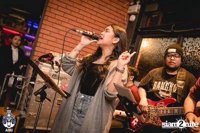 Saturday Night at Ainu Bar — photo 87