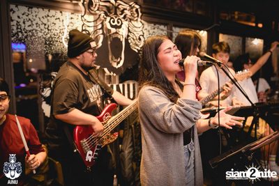Saturday Night at Ainu Bar — photo 88