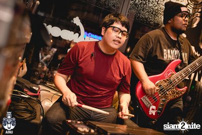 Saturday Night at Ainu Bar — photo 92