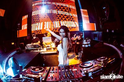 The Club Khaosan presents Jade Rasif — photo 97