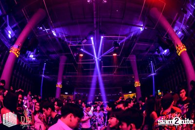 Saturday Night at BARBARBAR — photo 24