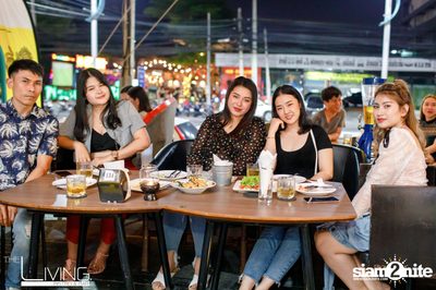MEAN at The Living Bistro & Bar | Pattaya — photo 17