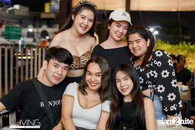 MEAN at The Living Bistro & Bar | Pattaya — photo 58