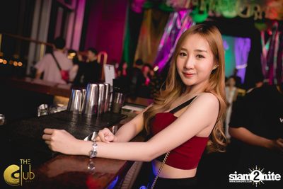 Mardi Gras ที่ The Club at Koi — photo 24