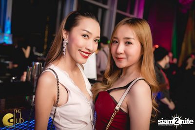 Mardi Gras ที่ The Club at Koi — photo 26