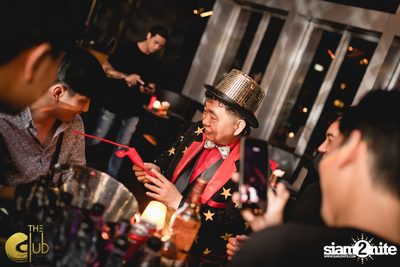 Mardi Gras ที่ The Club at Koi — photo 43