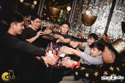 Mardi Gras ที่ The Club at Koi — photo 46