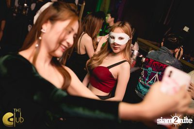 Mardi Gras ที่ The Club at Koi — photo 50