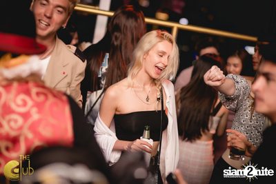 Mardi Gras ที่ The Club at Koi — photo 61
