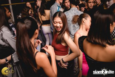 Mardi Gras ที่ The Club at Koi — photo 95