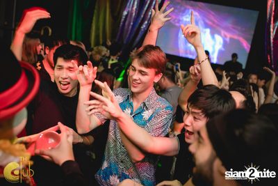 Mardi Gras ที่ The Club at Koi — photo 96