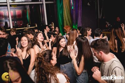 Mardi Gras ที่ The Club at Koi — photo 98