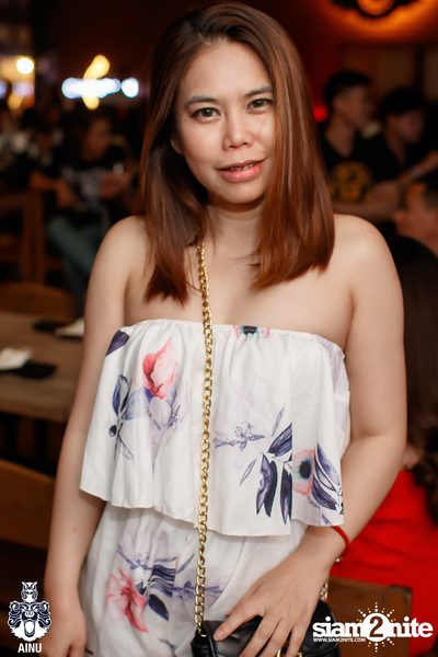 Saturday Night at Ainu Bar — photo 8